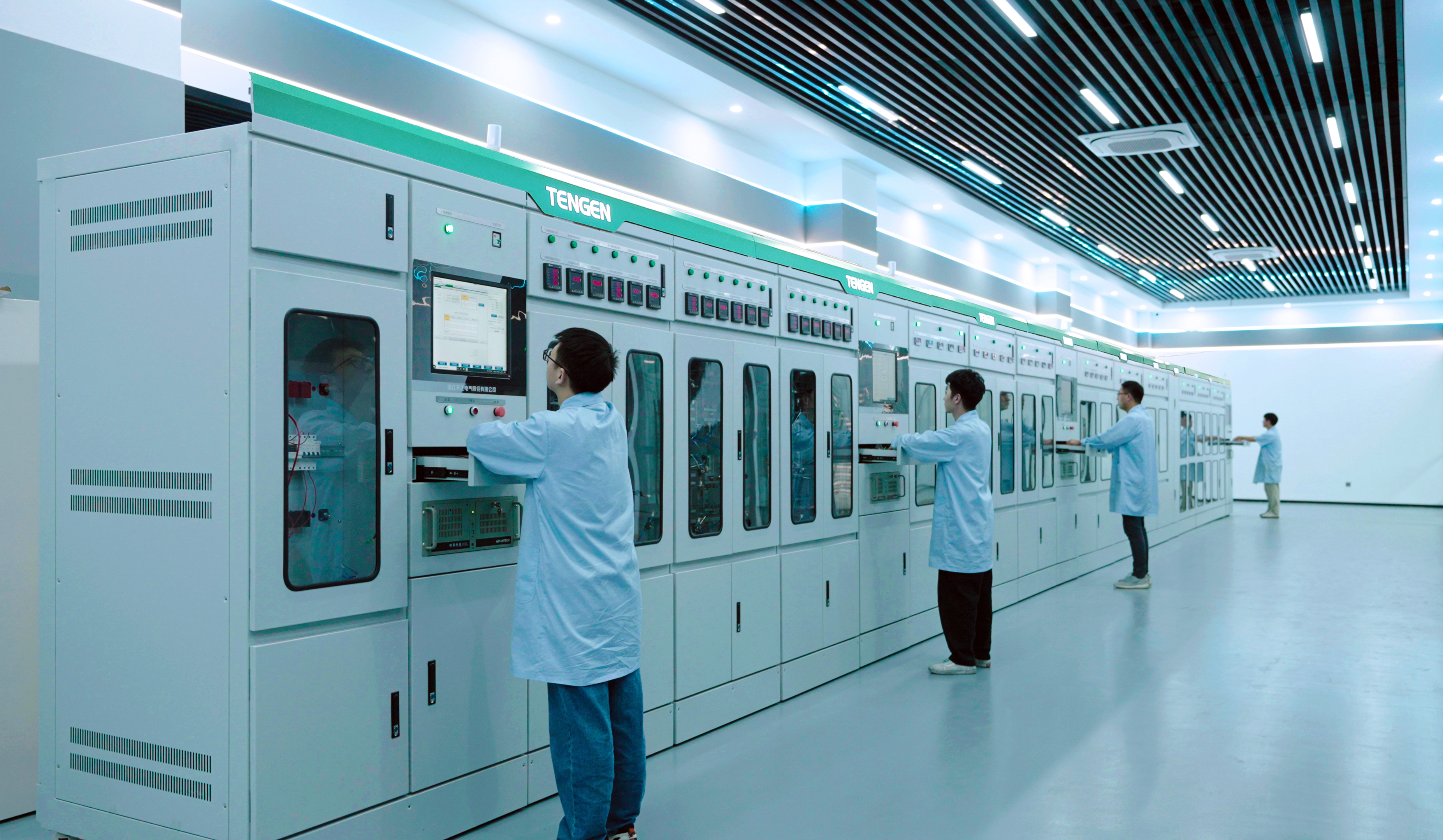 央媒看leyu.乐鱼丨探访电气产业的升级密码